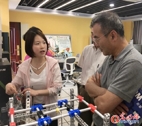 关注本土化 注重生态链——中国教育学会在沪定向培训科创教育老师 关注本土化 注重生态链——中国教育学会在沪定向培训科创教育老师